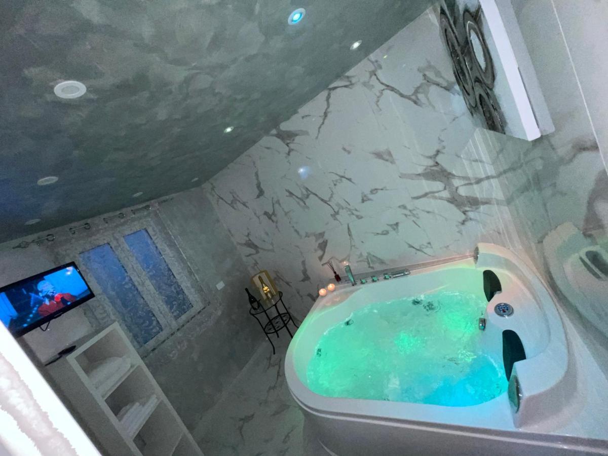 Dream House Apartment Катания Екстериор снимка